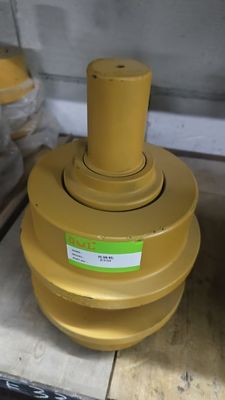 E330 excavator undercarriage parts: carrier rollers, idlers, four wheels and one track, suitable for  Caterpillar excavatorexcavators and mining engineering machinery