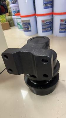 Suitable for Hitachi excavator carrier rollers and track rollers, with mining-grade quality, used for ZAX800 excavators, and applicable to engineering machinery excavators.-4638433